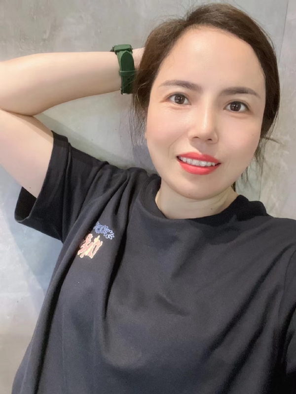 哈宝的第一张照片--怀化闪婚服务中心